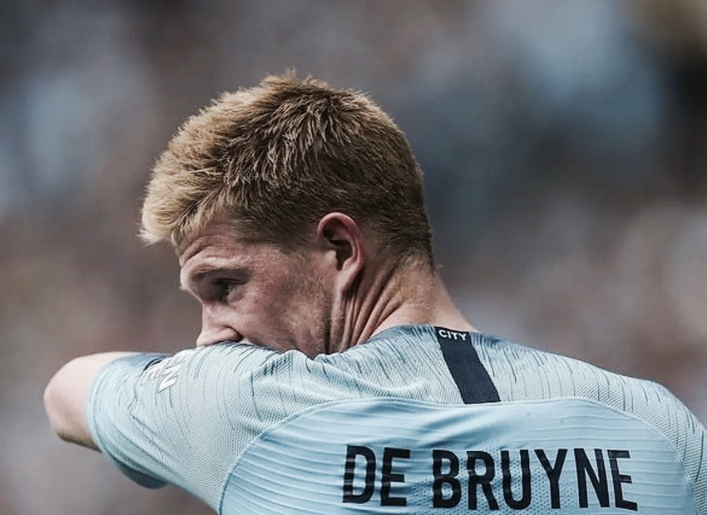 【壁纸】——C罗在皇马（C罗皇马时期高清壁纸）