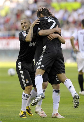 尤文官方：加蒂已接受部分半月板切除手术，球员开始康复计划（尤文官宣：加蒂完成半月板部分切除手术，已启动康复计划）