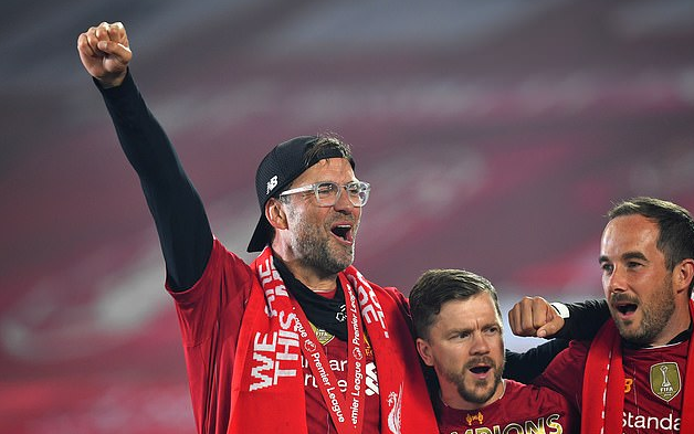 记者：利物浦已接触罗德里戈团队，球员同意了一份非正式报价（记者：利物浦与罗德里戈团队已接触，球员同意非正式报价）