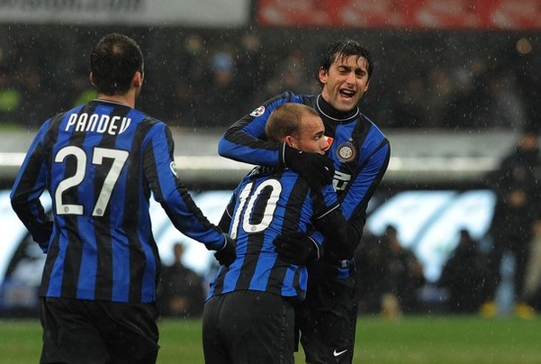 提前晋级女足亚冠8强，常卫魏：感谢老队员们的咬牙坚持（女足亚冠提前锁定八强，常卫魏致谢老将的坚守）