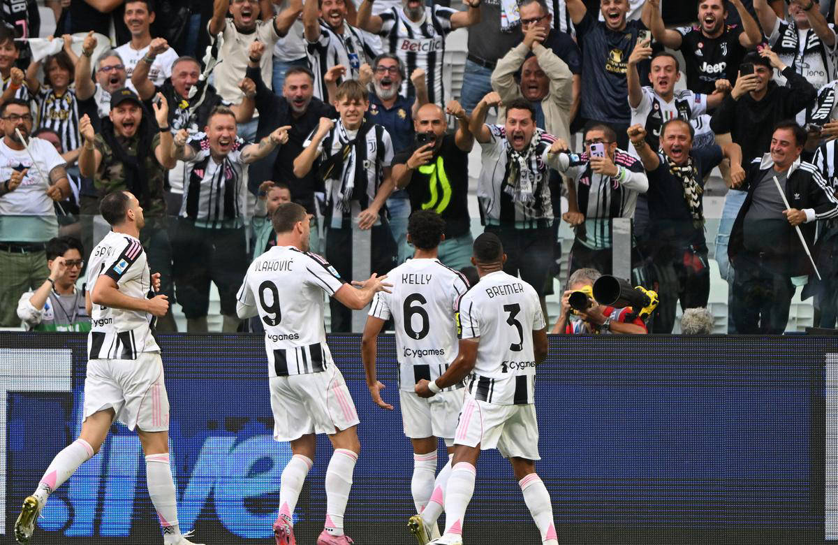 意甲：尤文客场3-0轻取卡利亚里（意甲战报：尤文客场3比0完胜卡利亚里）