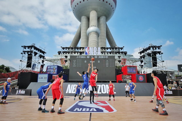 意大利11月名单：多纳鲁马领衔，里奇、斯卡马卡、早安哥回归（意大利11月大名单出炉：多纳鲁马压阵，里奇、斯卡马卡、早安哥重返国家队）