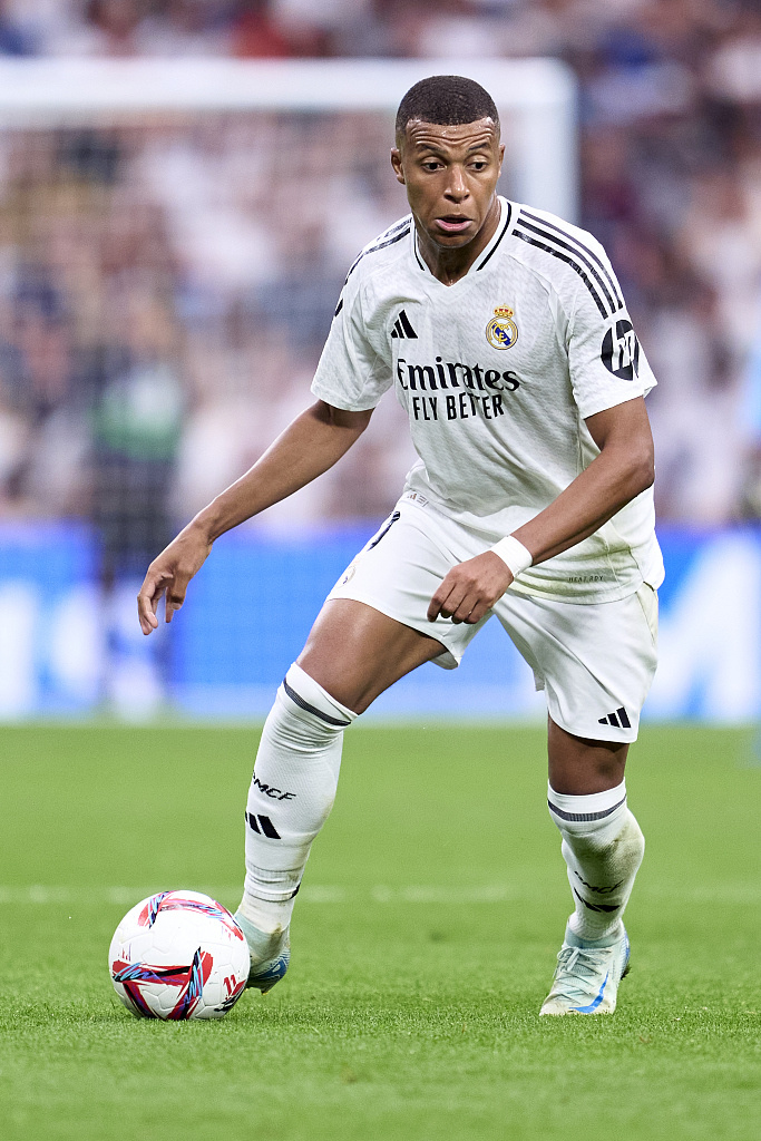 CBA球员表现回顾：辽宁男篮精彩集锦,（辽宁男篮高光时刻：CBA球员赛场表现盘点）