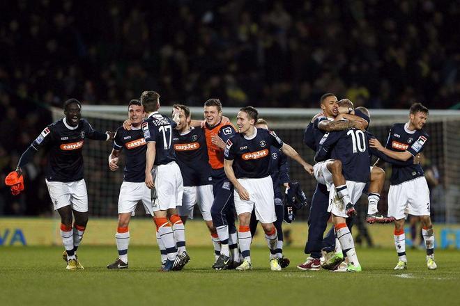 卡佩罗：判给利物浦的点球简直荒谬，维尔茨明显是在假摔（卡佩罗怒批利物浦获点：判罚荒唐，维尔茨明显假摔）